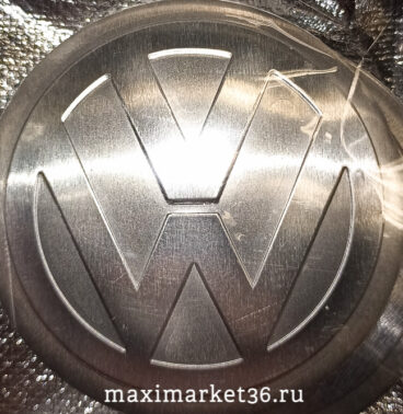Наклейки на колпак ступицы с эмблемой D=56мм VOLKSWAGEN (4шт) ВЫПУКЛЫЕ ХРОМ СЕРЫЕ